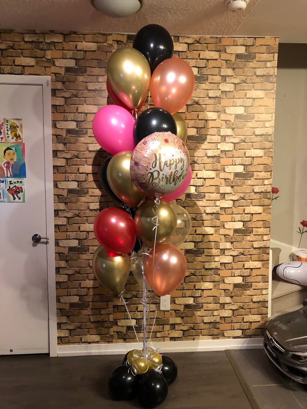 Balloons by Mina | Gord Vinson Ave, Courtice, ON L1E 2N7, Canada | Phone: (647) 927-8108