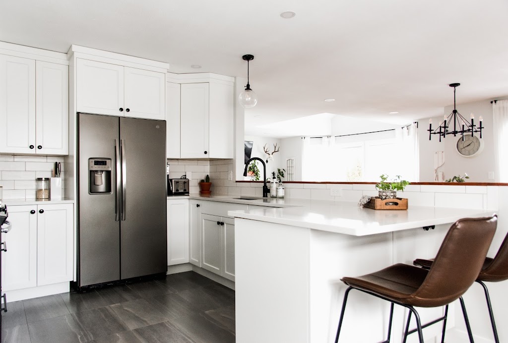 Something Good Interiors | 2439 Drummond Ct, Kamloops, BC V1S 1T9, Canada | Phone: (250) 571-9283