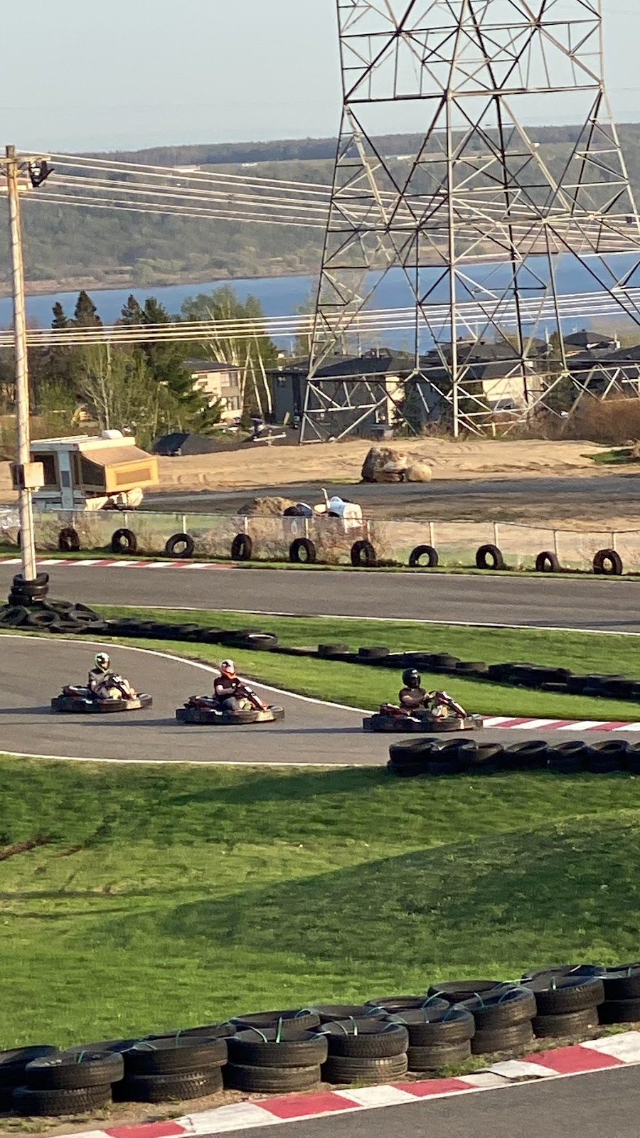 Karting Chateau Richer Inc | 164 Rte de Saint-Achillée, Château-Richer, QC G0A 1N0, Canada | Phone: (418) 824-5278