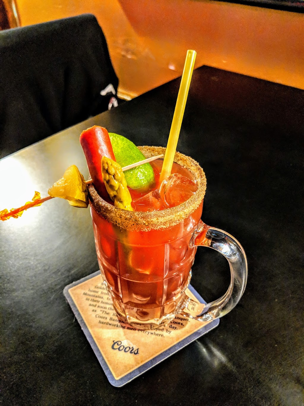Chillabongs Bar & Grill | 69 Dunlop St #18, Red Deer, AB T4R 2G7, Canada | Phone: (403) 343-3332