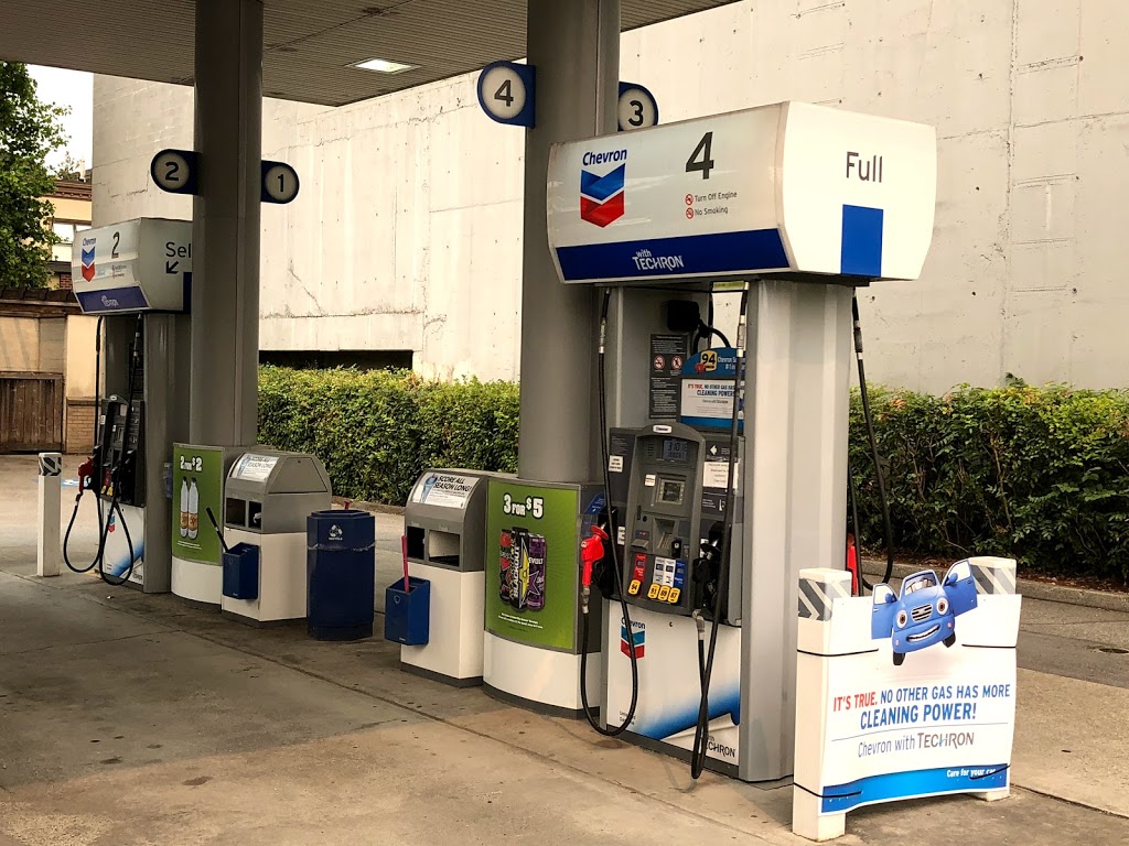 Chevron | 2706 Saint Johns Street, Port Moody, BC V3H 2B7, Canada | Phone: (604) 936-2556