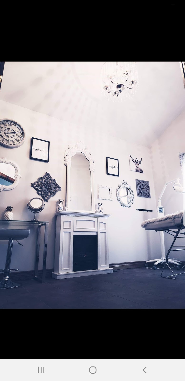5th Avenue Beauty Bar & Co. | 137 Verulam Rd S, Lindsay, ON K9V 4R4, Canada | Phone: (705) 464-1190