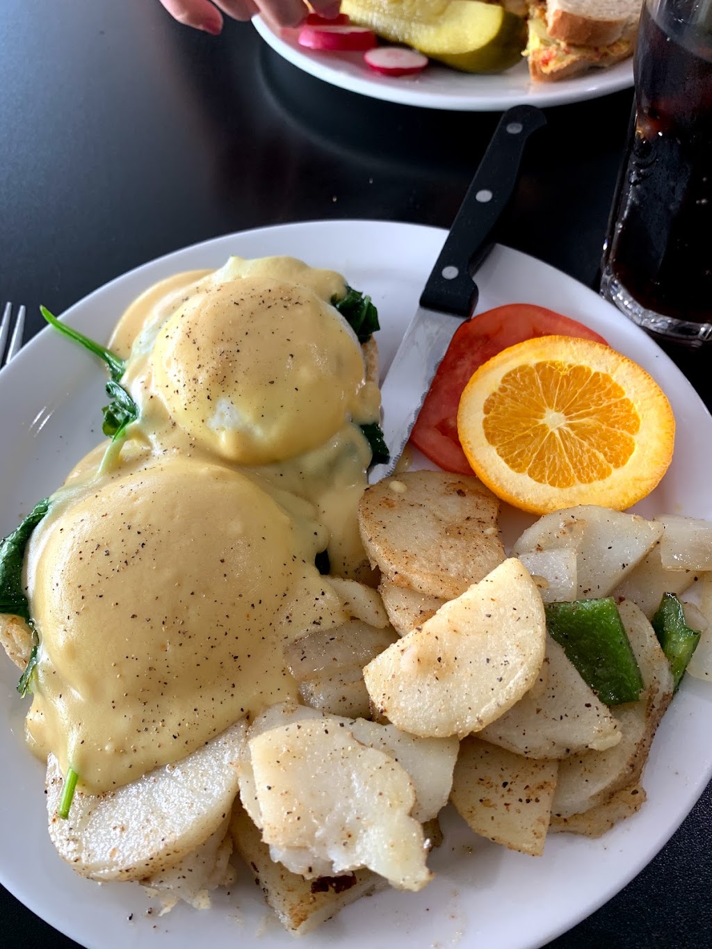 Uncle Jimmy’s Family Restaurant | 9225 ON-93, Midland, ON L4R 4K4, Canada | Phone: (705) 526-6788