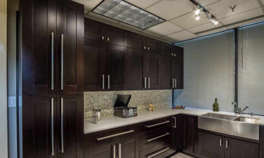 Xanadu Decor | 1717 Dublin Ave, Winnipeg, MB R3H 0M8, Canada | Phone: (204) 694-9581
