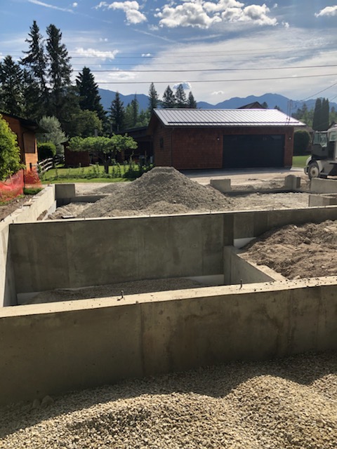Everlast Excavation | Luck Ave, East Kootenay F, BC V0B 1B0, Canada | Phone: (250) 341-5523