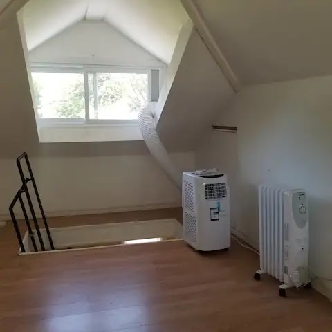 Kosecki Kottages | 21 Elizabeth St, Embro, ON N0J 1J0, Canada | Phone: (519) 281-0910