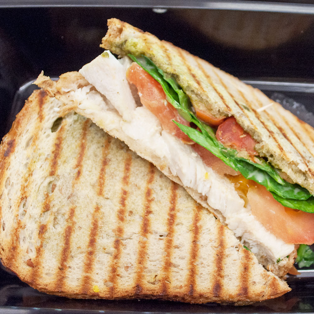 Moos Juice | 12410 167 Ave NW, Edmonton, AB T6V 1B1, Canada | Phone: (780) 457-1767