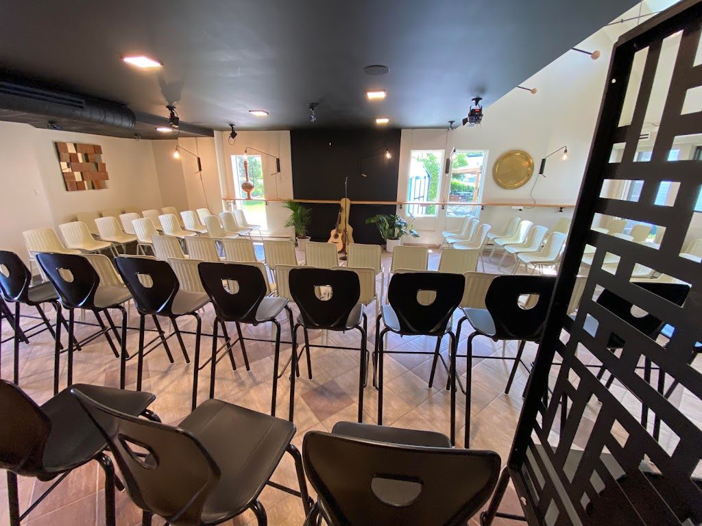 Espace La Caisse | 76 Rue Principale, Saint-Michel-de-Bellechasse, QC G0R 3S0, Canada | Phone: (418) 884-1836