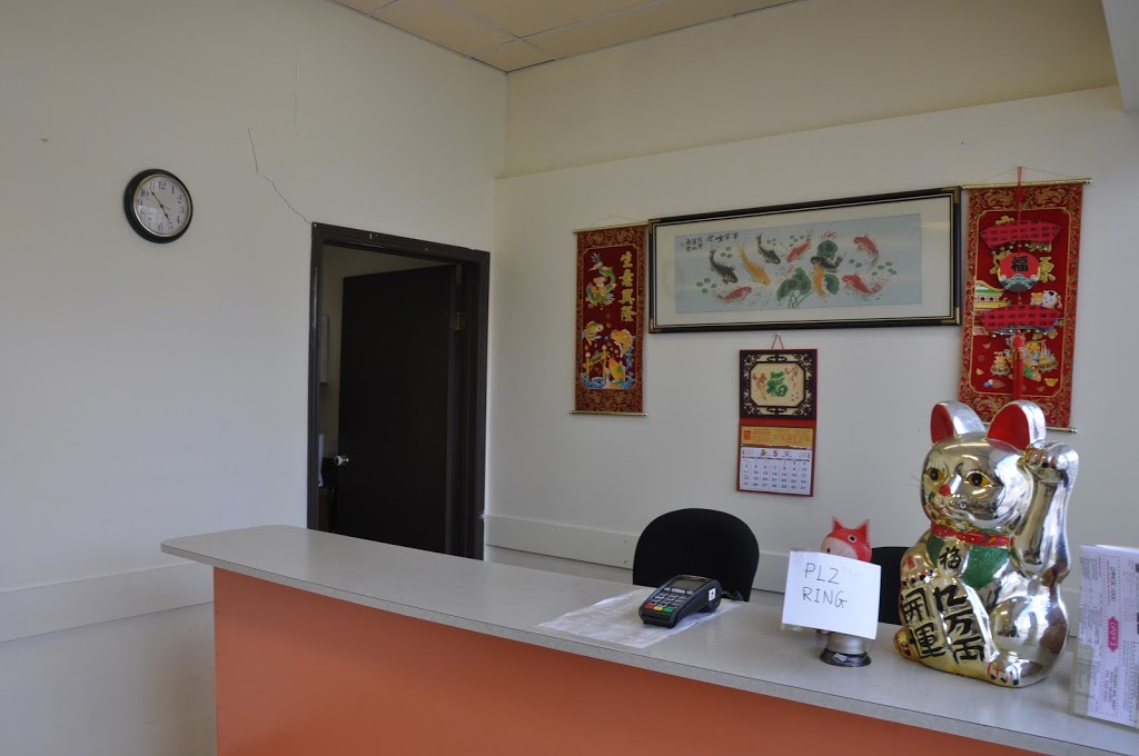 Choys Chinese Food Catering Services Ltd | 110 Regent Ave E, Winnipeg, MB R2C 0C1, Canada | Phone: (204) 222-2005