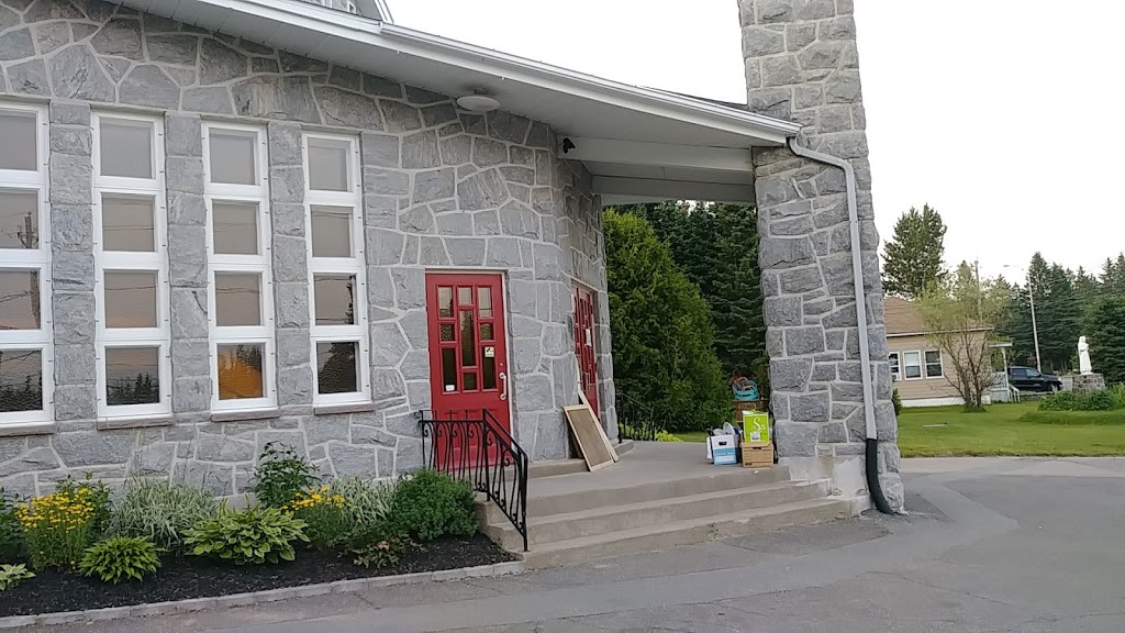 Presbytères | 1021 329 RTE, Lantier, QC J0T 1V0, Canada | Phone: (819) 326-2907