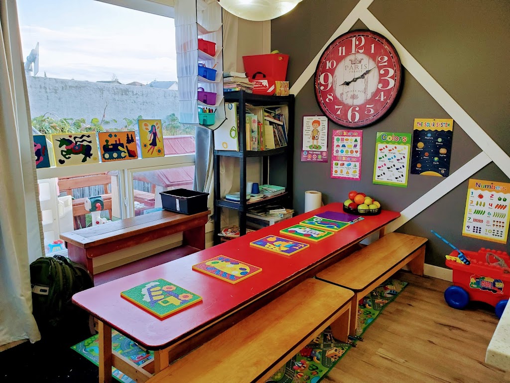 Arbour Bright Castle Daycare | point of interest | 90 Arbour Butte Crescent NW, Calgary, AB T3G 4N6, Canada | 4039994806 OR +1 403-999-4806