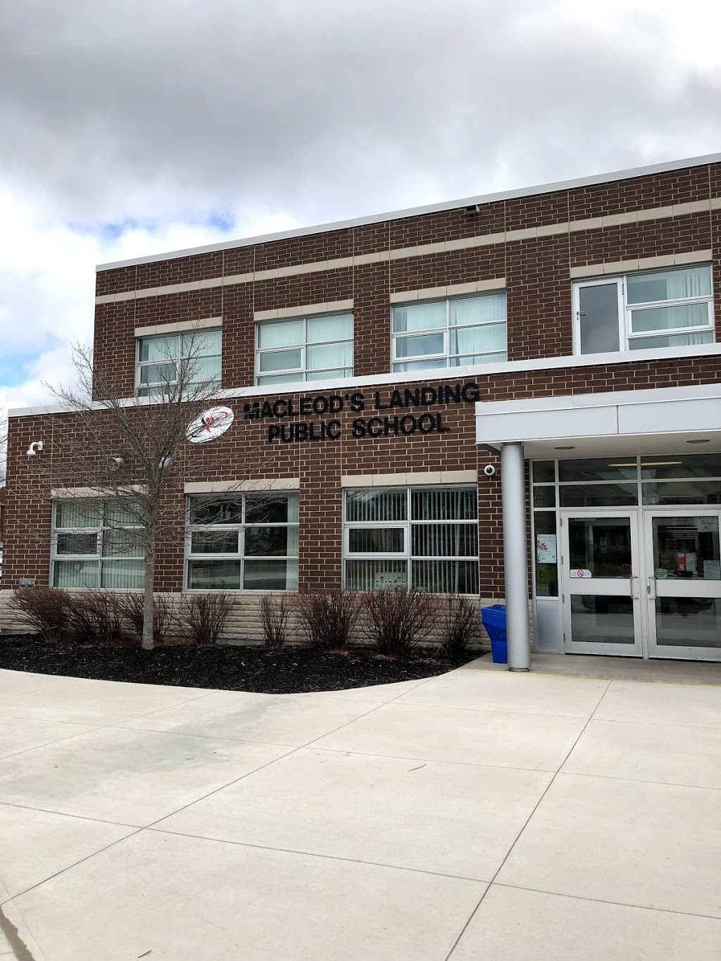 Macleods Landing Public School | 195 Silver Maple Rd, Richmond Hill, ON L4E 4Z1, Canada | Phone: (905) 398-7945