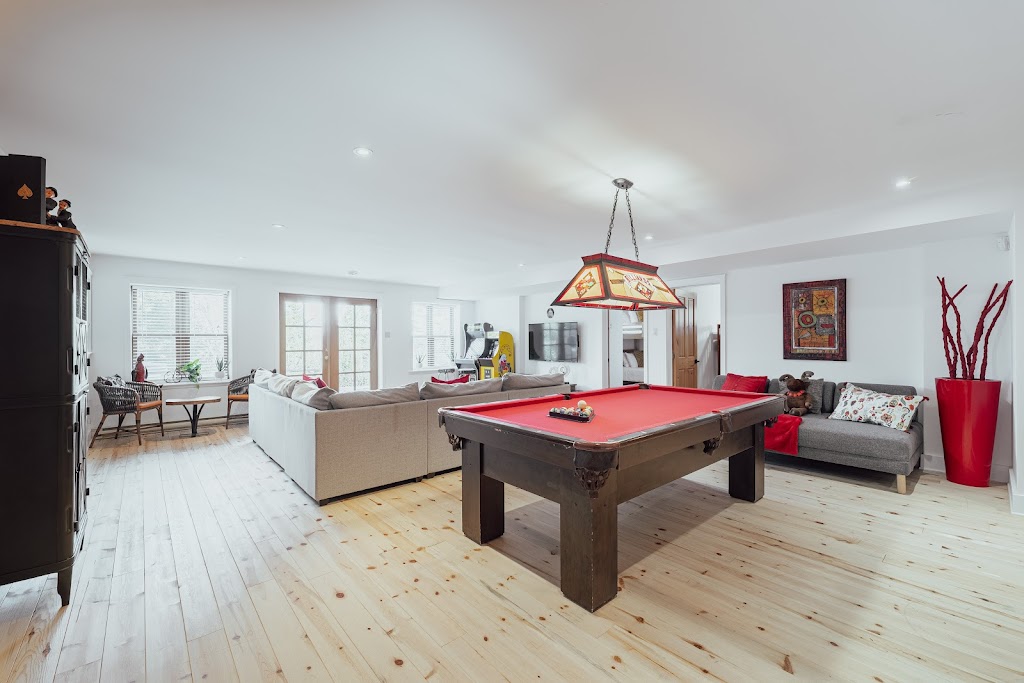 Chalet no. 87 by Fiddler Lake Resort® (Cerf-Deer) | 22 Chem. du Grand-Pic, Mille-Isles, QC J0R 1A0, Canada | Phone: (800) 721-0371