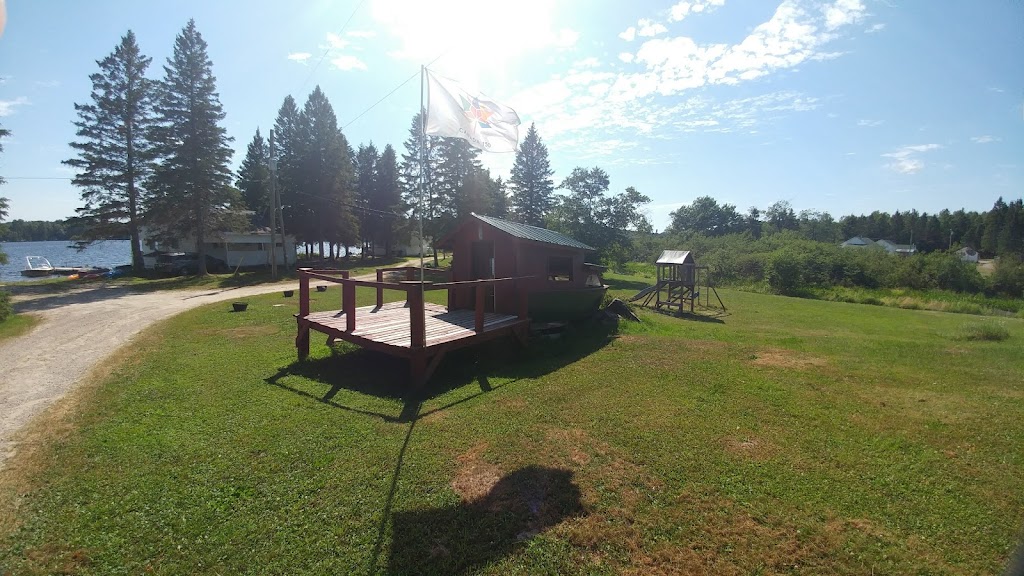 Manor Park Cottages | Burks Falls, ON P0A 1C0, Canada | Phone: (905) 348-2697