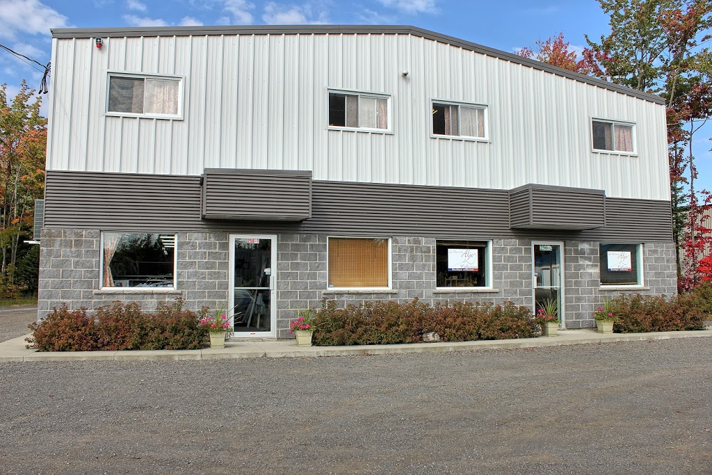 Les Vêtements Aljo | 256 Rue Armand-Majeau, Saint-Roch-de-lAchigan, QC J0K 3H0, Canada | Phone: (450) 588-5880