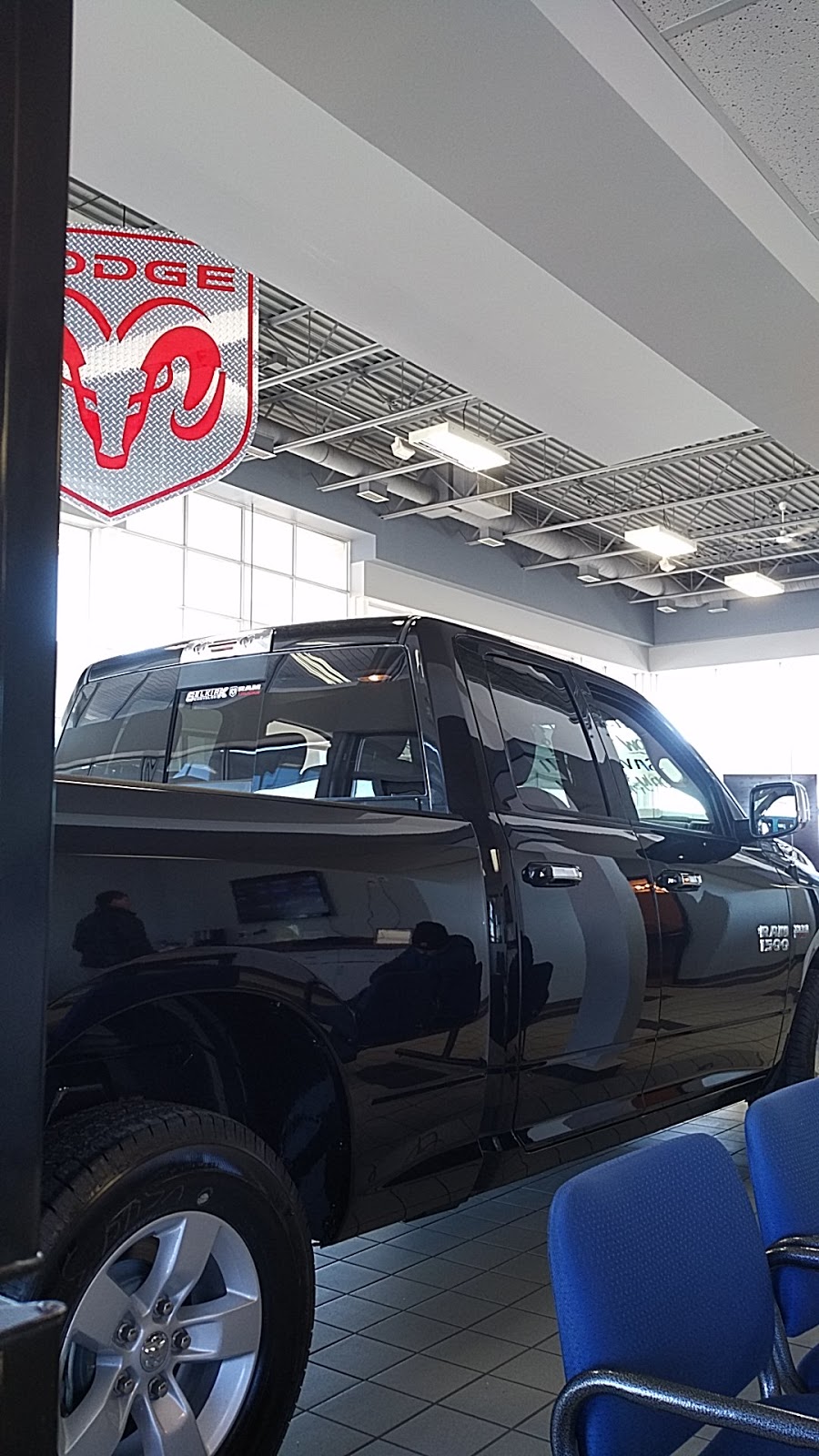 Selkirk Chrysler Dodge Jeep Ram | 1011 Manitoba Ave, Selkirk, MB R1A 3T7, Canada | Phone: (204) 482-5808