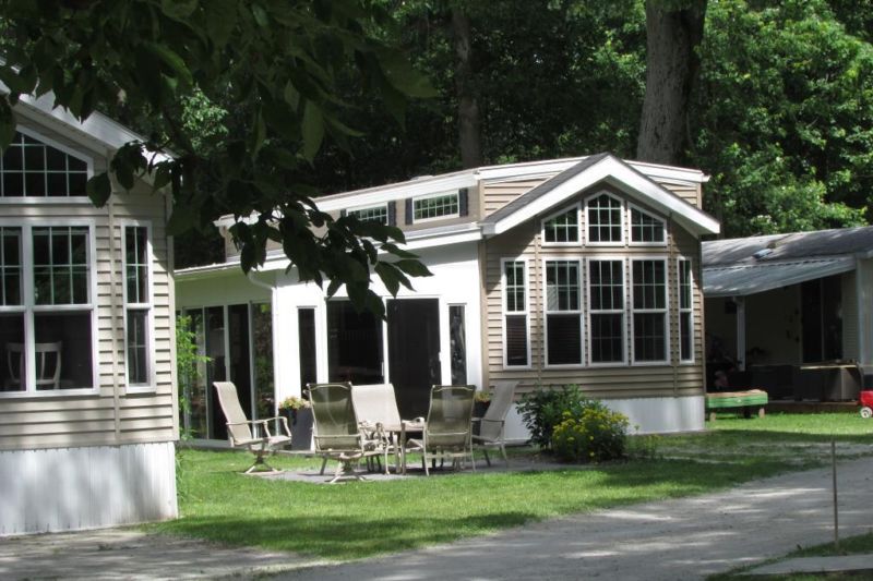 Alburgh RV Resort & Travel Sales | 1 Alburg Rv Resort, Alburg, VT 05440, USA | Phone: (802) 796-3733