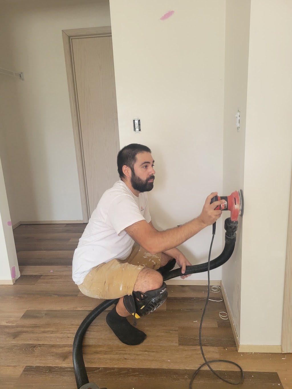 Rockstar Painting | 106 Stewart Creek Rise, Canmore, AB T1W 0N3, Canada | Phone: (403) 497-4977