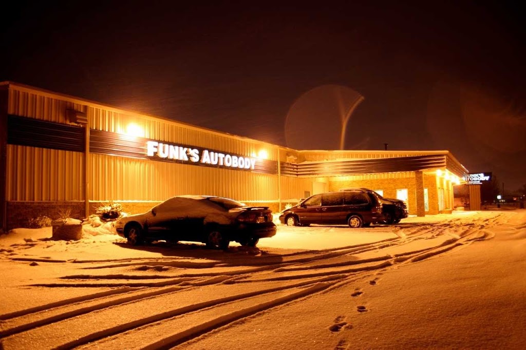 Funks Autobody Ltd | 2 Industrial Rd, Steinbach, MB R5G 1W7, Canada | Phone: (204) 346-1915