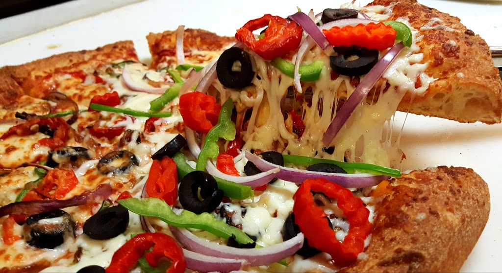 Pizza Savoureuse | 5110 Rue Beaubien E, Montréal, QC H1T 1V7, Canada | Phone: (514) 253-0101