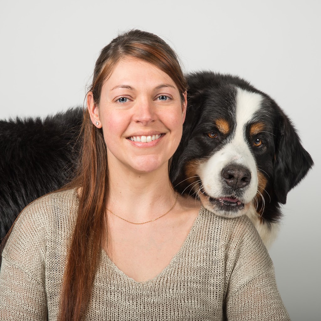 Joëlle Hamelin, intervenante en comportement canin | 119, boul. Sir-Wilfrid-Laurier (route 116), Saint-Basile-le-Grand, QC J3N 1A1, Canada | Phone: (514) 668-0950