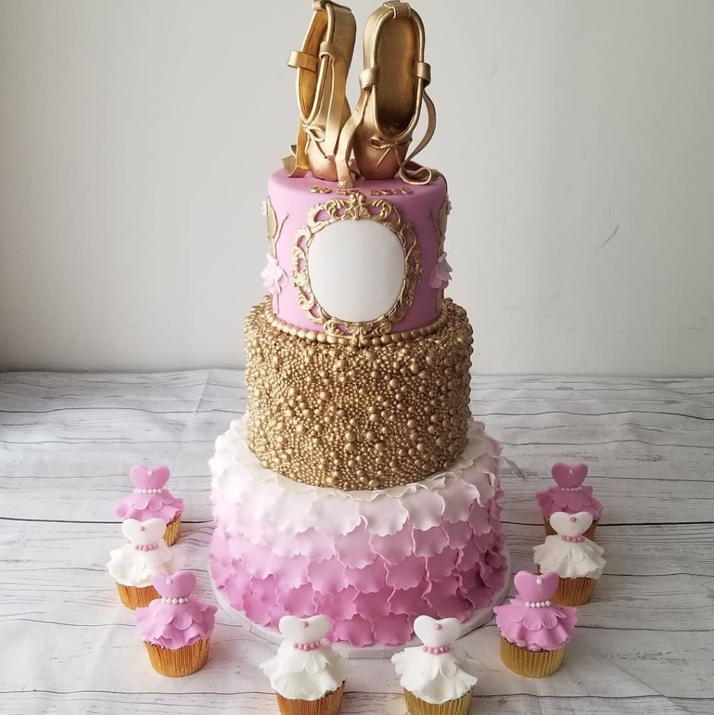 Designer Cakes by Abi | Christine Elliott Ave, Whitby, ON L1P 0E1, Canada | Phone: (289) 802-5168