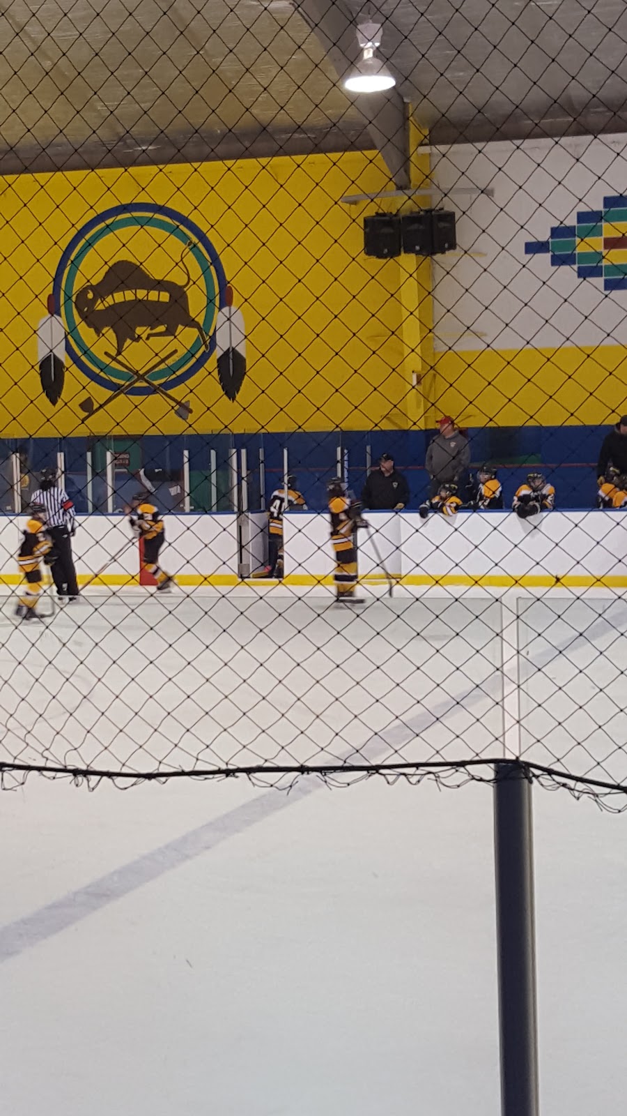 Siksika sportsplex | AB-547, Gleichen, AB T0J 1N0, Canada | Phone: (403) 734-5397