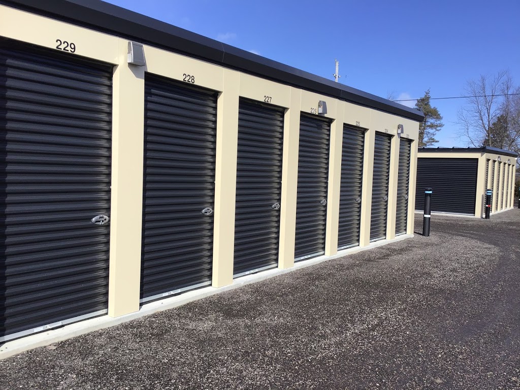 Lobo Self Storage | 10835 Gold Creek Dr, Komoka, ON N0L 1R0, Canada | Phone: (519) 670-0008