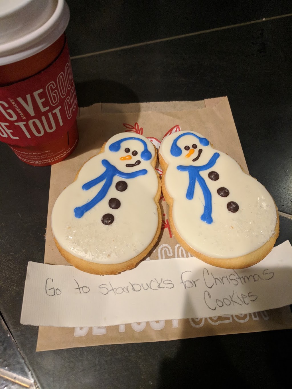 Starbucks | 100 Marina Dr, Chestermere Station Way #101, Chestermere, AB T1X 0A9, Canada | Phone: (403) 235-3660