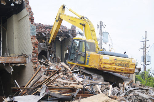 Hornet Construction Inc | 136 Vittorio De Luca Dr, Woodbridge, ON L4L 0A8, Canada | Phone: (416) 988-3033