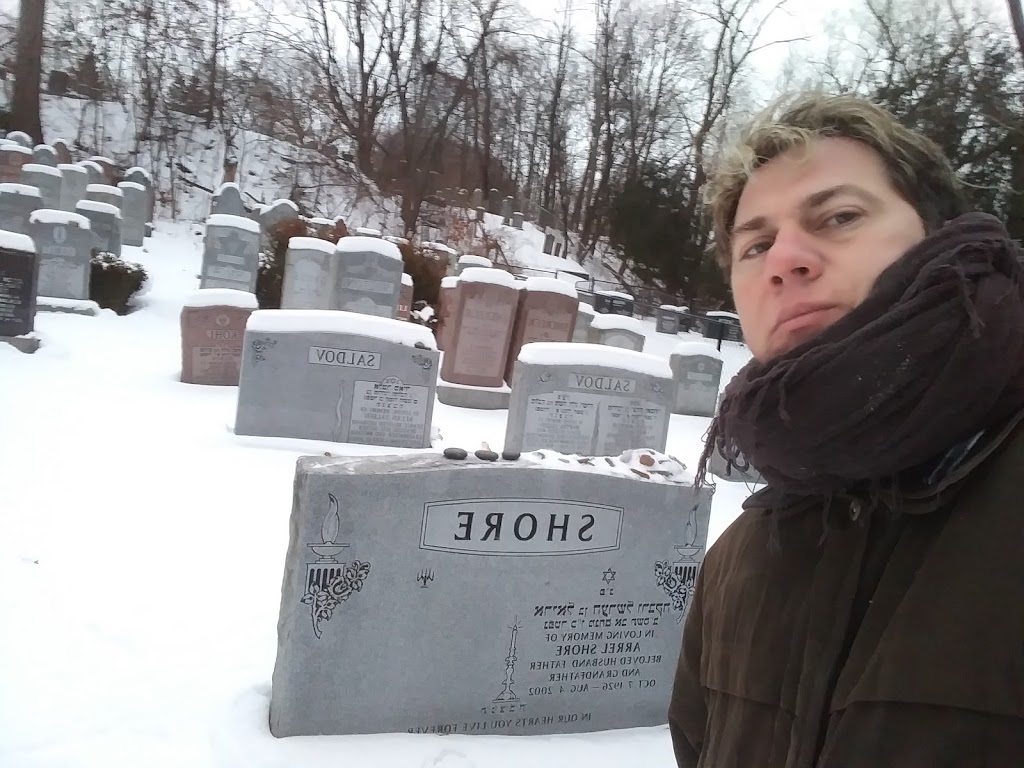 Lambton Hills Cemetery | 1293 Royal York Rd, Etobicoke, ON M9A 5E6, Canada