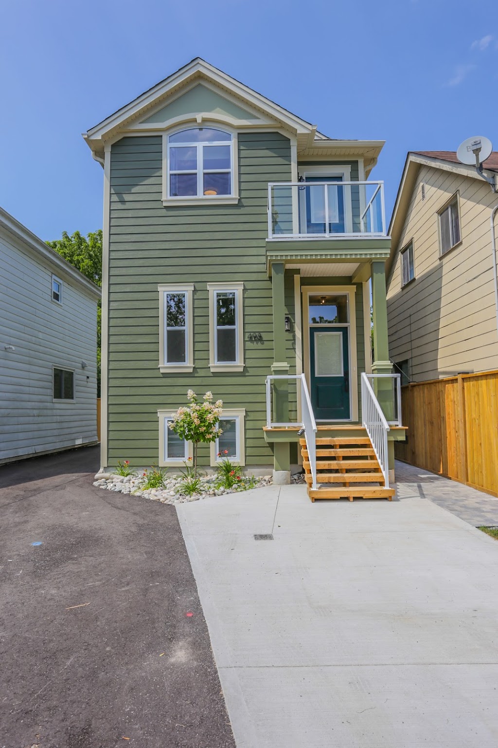 AE Builders | 1396 Rideau Gate, London, ON N5X 1X1, Canada | Phone: (519) 694-3515
