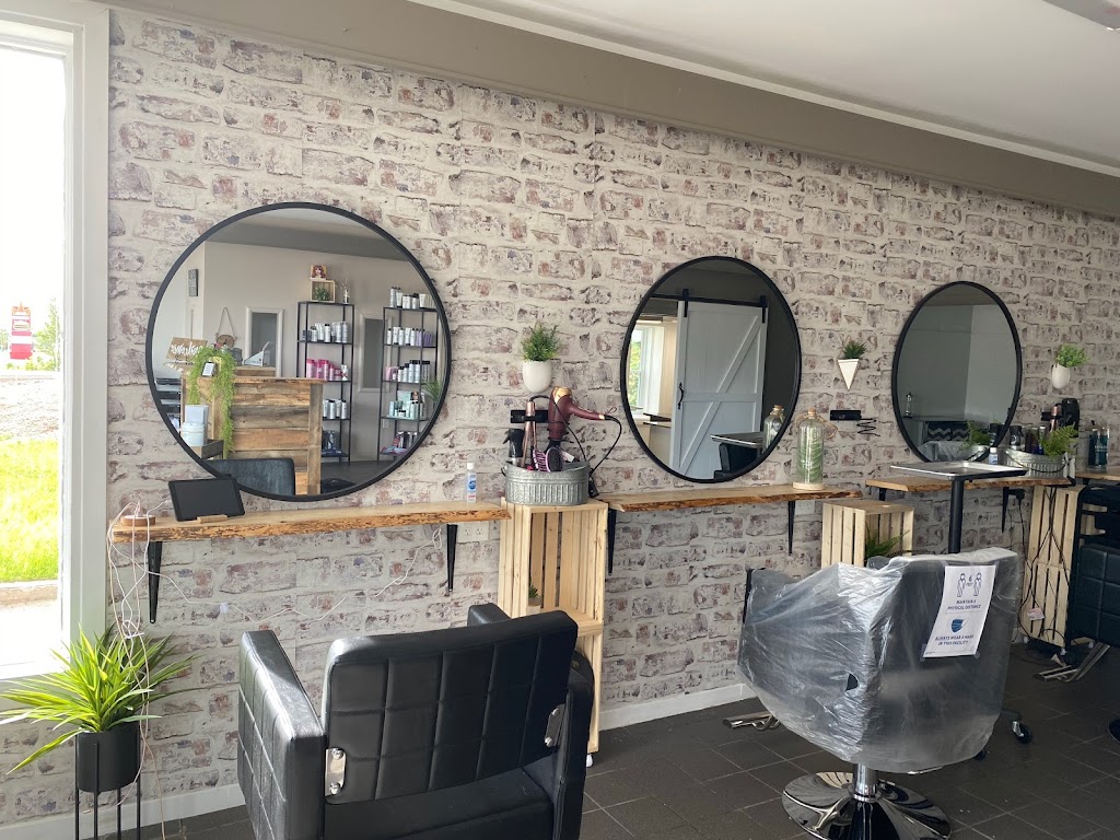 Valley Hair Artistry | 1314 Pembroke St W, Pembroke, ON K8A 7A2, Canada | Phone: (613) 732-1818