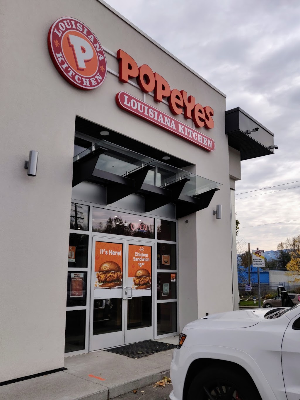 Popeyes Louisiana Kitchen | 34261 Marshall Rd, Abbotsford, BC V2S 1L8, Canada | Phone: (778) 856-0215