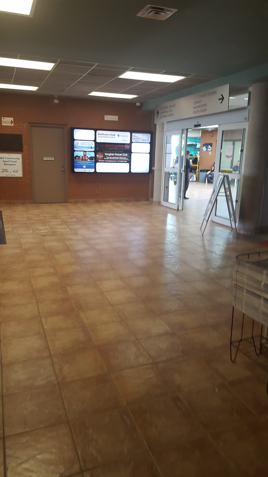Dufferin Clark Library | 1441 Clark Ave W, Thornhill, ON L4J 7R4, Canada | Phone: (905) 653-7323
