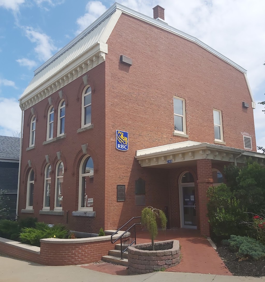 RBC Royal Bank | 248 St George St, Annapolis Royal, NS B0S 1A0, Canada | Phone: (902) 532-2371