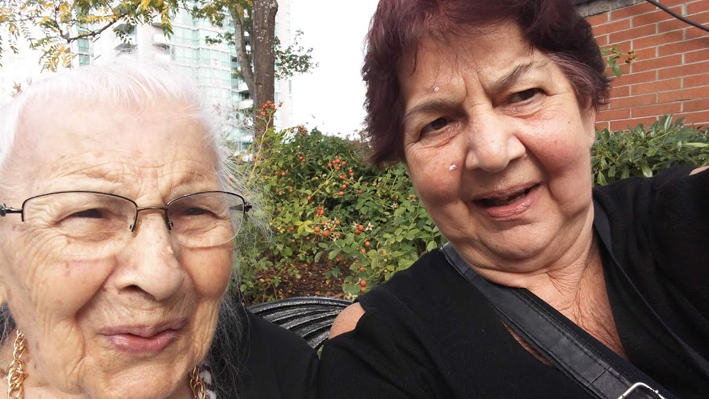Courtyard Gardens Retirement Residence | 7051 Moffatt Rd, Richmond, BC V6Y 3W2, Canada | Phone: (604) 273-1225