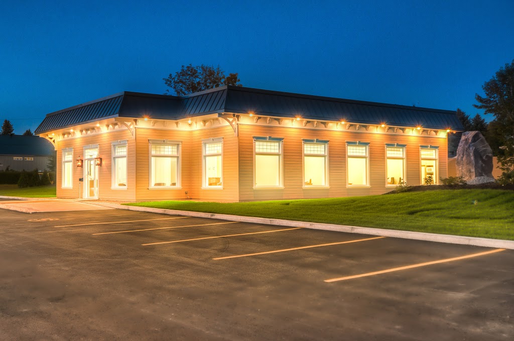 Robert Noël Agence Immobilière | 58 Rue de lÉglise N #102, Lacolle, QC J0J 1J0, Canada | Phone: (800) 210-2644