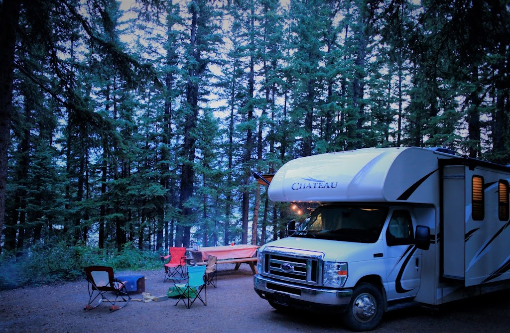 Yongyi RV rentals | 19 Somerglen Pl SW, Calgary, AB T2Y 3L5, Canada | Phone: (403) 918-6885