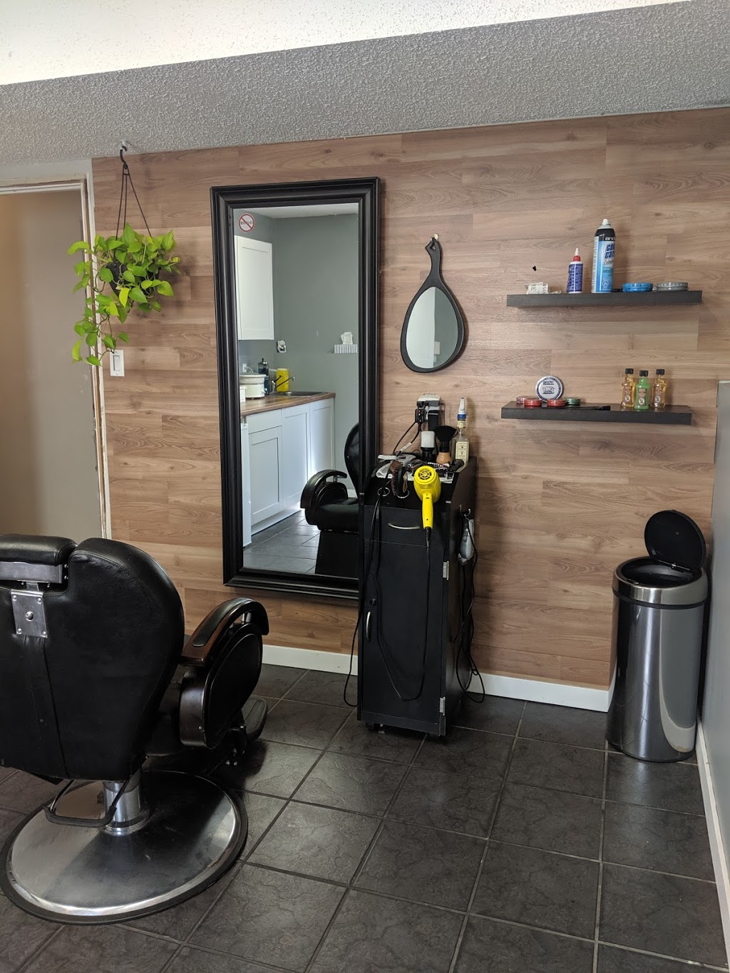The Last Barber Shop | 2623 McGraw St, Penticton, BC V2A 7H9, Canada | Phone: (250) 460-0572