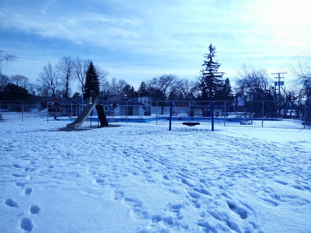 Elm Park | 1M4, 540 Rue Montcalm, Dollard-Des Ormeaux, QC H9G 1K3, Canada | Phone: (514) 458-2895