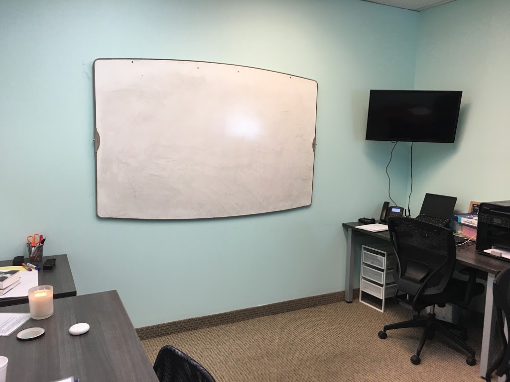 Gear English | Canada, Ontario, Richmond Hill, 加拿大安大略省列治文山 Leslie St, Ontario, Richmond Hill, Unit 205 9011 Leslie St, 邮政编码:邮政编码:邮政编码: L4B 3B6 | Phone: (647) 622-8860