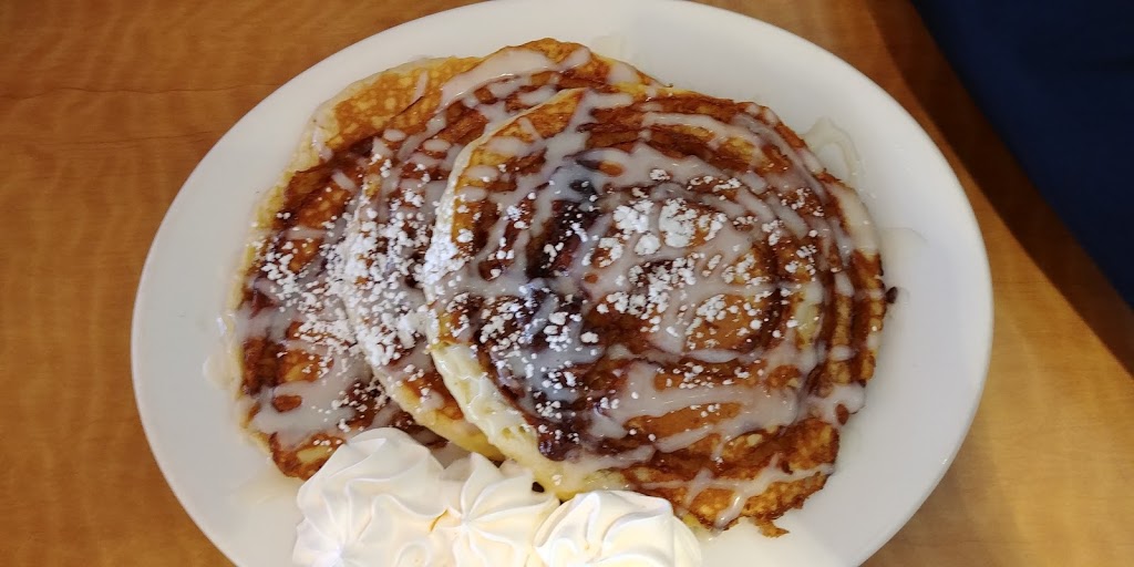 Smittys Family Restaurant | 545 Island Hwy E, Parksville, BC V9P 1T5, Canada | Phone: (250) 248-2432