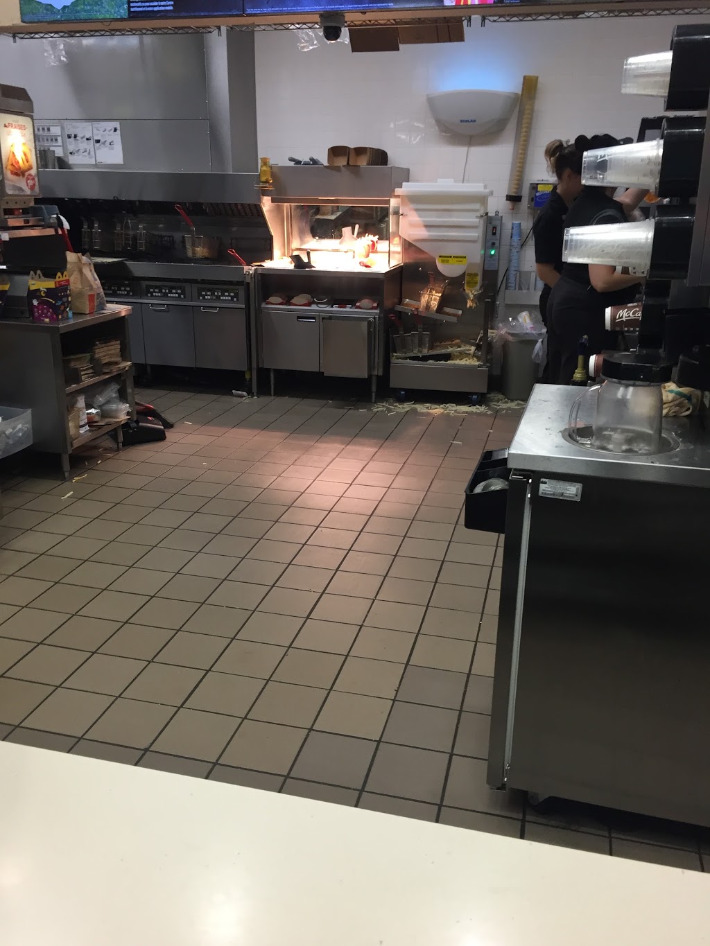 McDonalds | 1030 Boulevard du Grand Héron, Saint-Jérôme, QC J7Y 5K8, Canada | Phone: (450) 438-4022