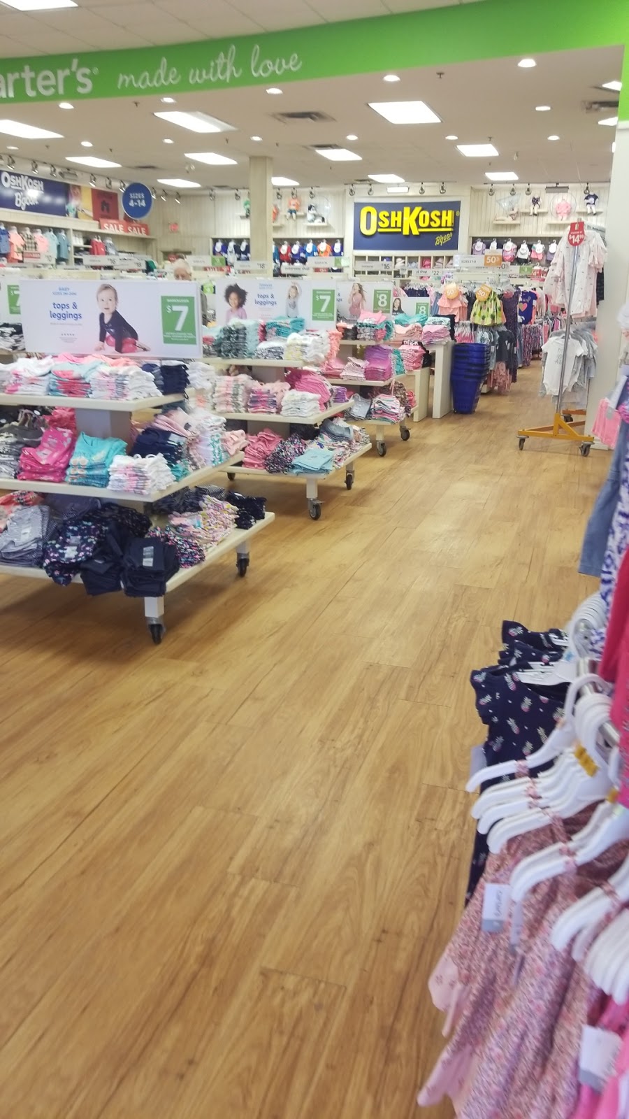 OshKosh Bgosh - Curbside Available | 7500 Lundys Ln, Niagara Falls, ON L2H 1G8, Canada | Phone: (905) 356-0714
