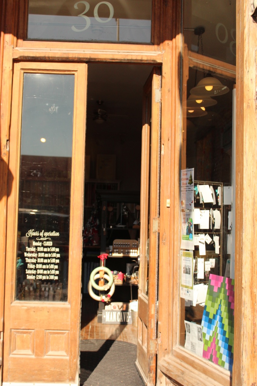 The Quilters Bolt | 30 King St E, Millbrook, ON L0A 1G0, Canada | Phone: (705) 932-2120