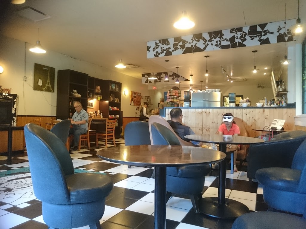 Esquires Coffee | 12823 Crescent Rd, Surrey, BC V4P 1J6, Canada | Phone: (604) 541-1004