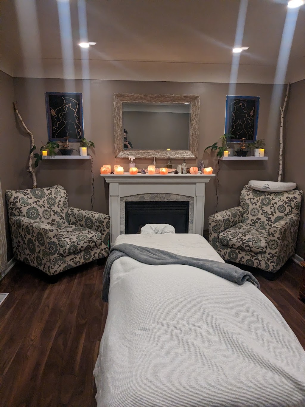 Tea With Honey Wellness & Massage | 14 Central Park Ave, Dundas, ON L9H 2M6, Canada | Phone: (289) 689-1861