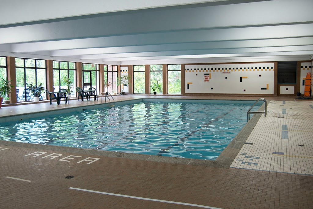 Gates of Bayview | 4001 Bayview Ave, North York, ON M2M 3Z9, Canada | Phone: (416) 223-8774