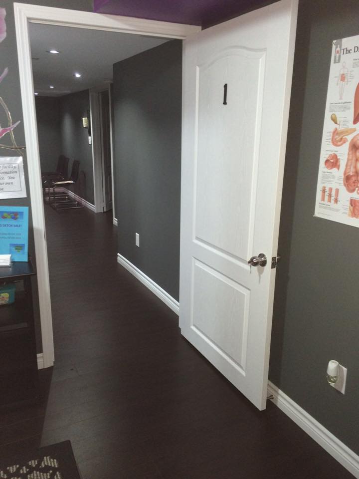 Colonic Spa | 24 Wishing Well Cres, Caledon, ON L7C 3R2, Canada | Phone: (905) 996-0252